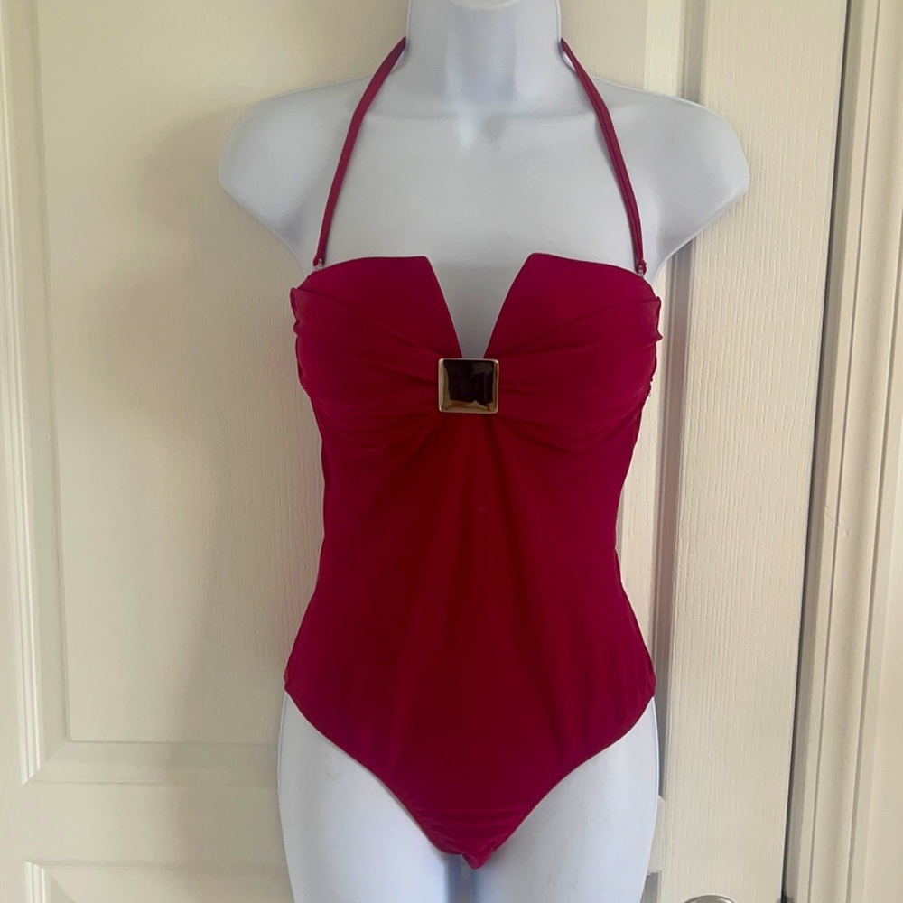 One piece swimsuit size P